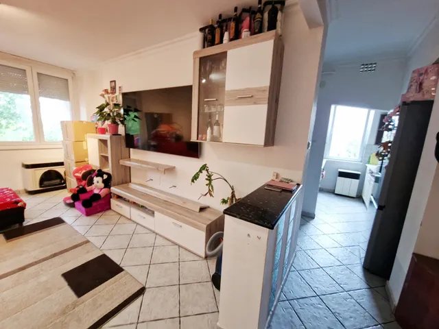 Eladó lakás Budapest XXI. kerület, Erdőalja, Szent László 53 nm