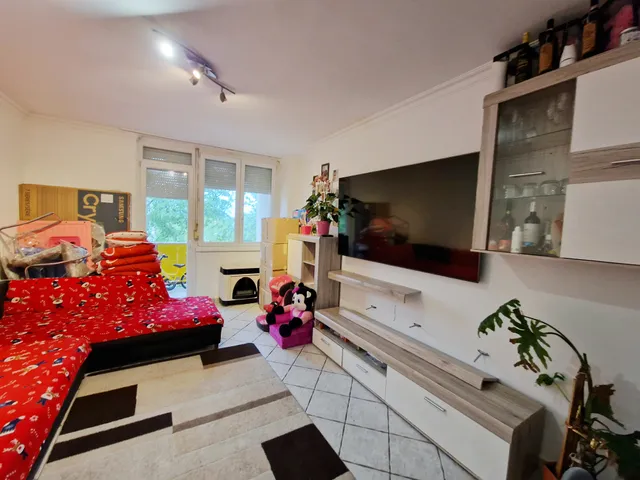 Eladó lakás Budapest XXI. kerület, Erdőalja, Szent László 53 nm