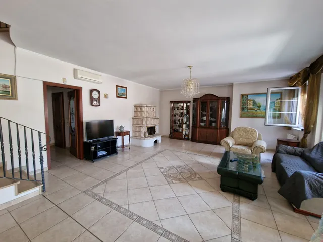Eladó ház Halásztelek 340 nm