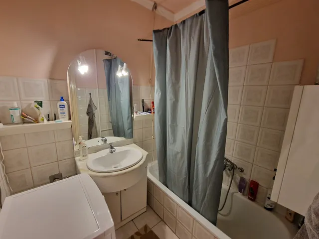 Eladó lakás Budapest XXI. kerület, Erdőalja 49 nm