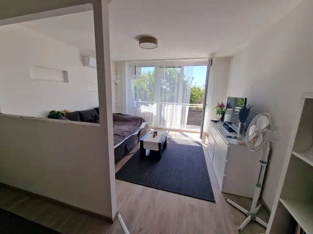 Eladó lakás Budapest XXI. kerület, Erdőalja 31 nm