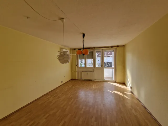 Eladó lakás Budapest XXI. kerület, Erdőalja, Bánya 31 nm