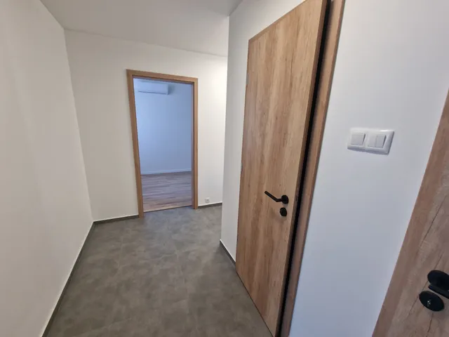 Eladó lakás Budapest XXI. kerület, Csillagtelep, Krizantém 55 nm