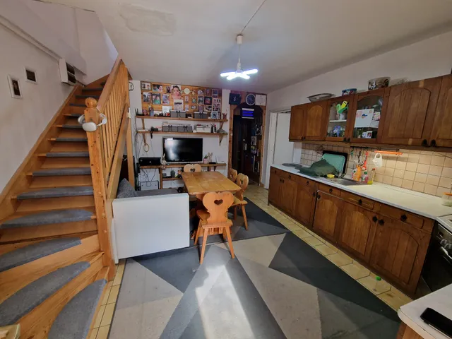 Eladó ház Szigetszentmiklós, üdülő sor 130 nm