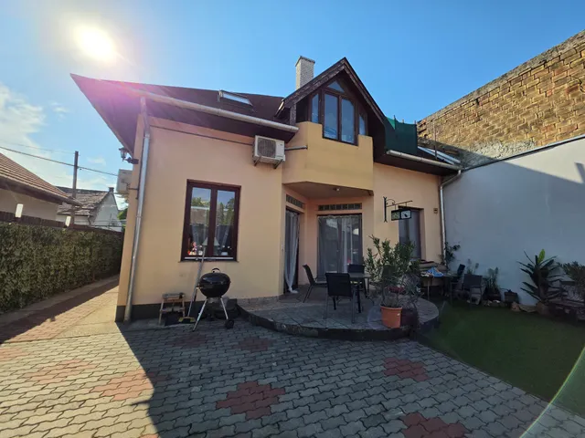 Eladó ház Budapest XXI. kerület 144 nm