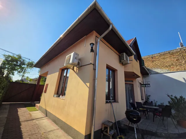 Eladó ház Budapest XXI. kerület, Mátyás 144 nm