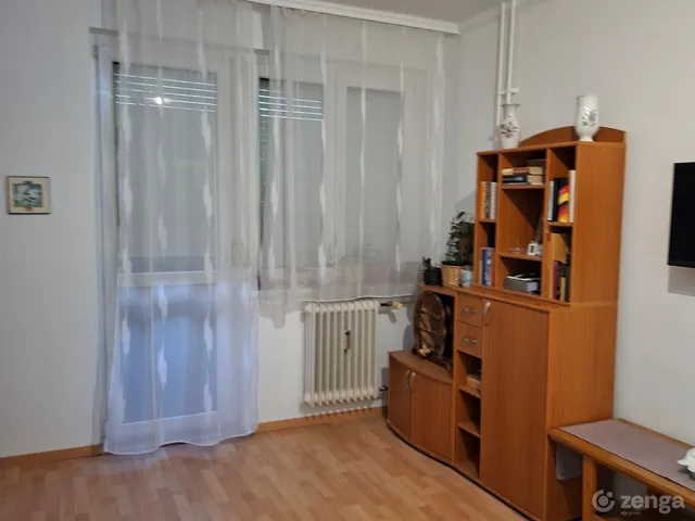 Eladó lakás Ajka 54 nm