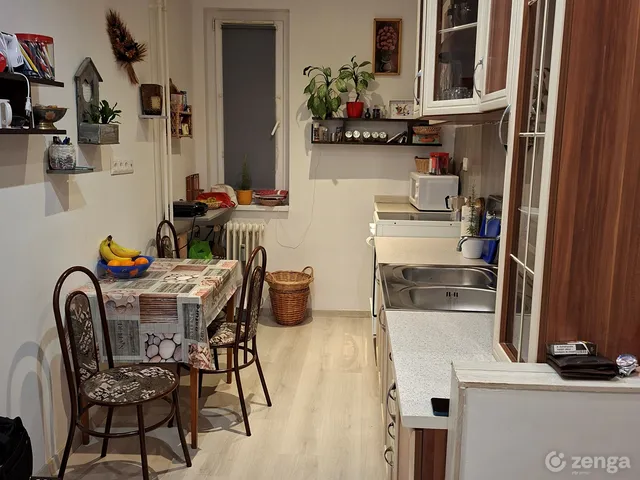 Eladó lakás Ajka 54 nm