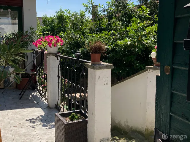 Eladó ház Szentendre, Rab Raby ter 120 nm