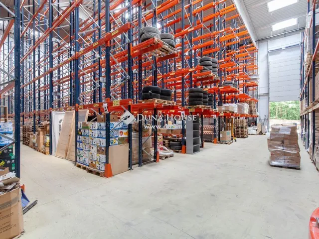 Eladó kereskedelmi és ipari ingatlan Budaörs 1450 nm