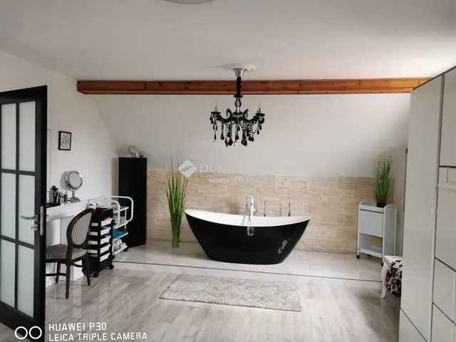 Eladó ház Szentendre 208 nm