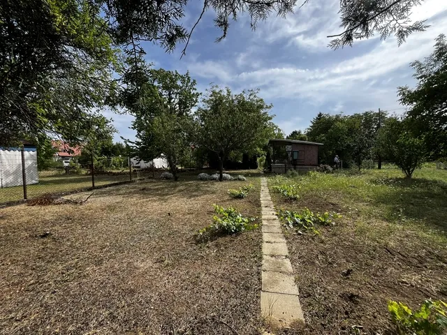 Eladó telek Budakalász 974 nm