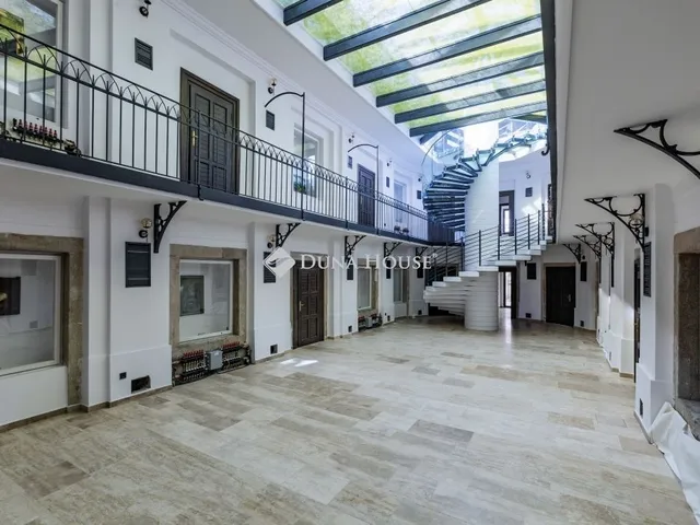 Kiadó kereskedelmi és ipari ingatlan Budapest III. kerület, Óbuda 1119 nm