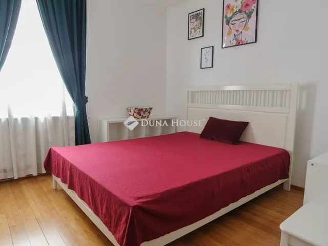 Eladó ház Pilismarót 420 nm