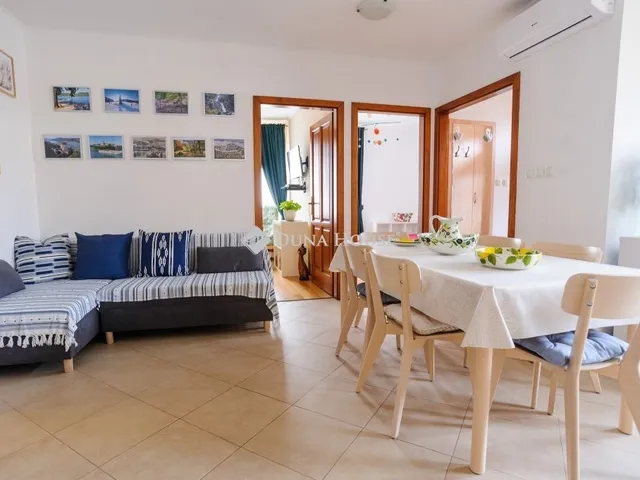 Eladó ház Pilismarót 420 nm