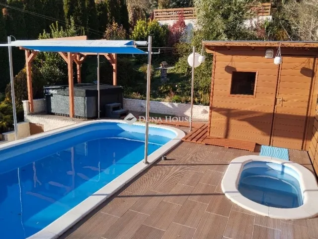 Eladó ház Pilismarót 420 nm