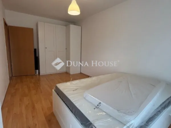 Eladó lakás Budapest XVI. kerület 64 nm