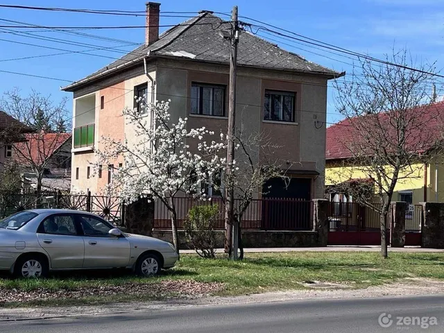 Eladó ház Budapest XVII. kerület, Akadémia-Újtelep 180 nm