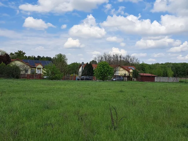 Eladó telek Üllő, pesti út 150 3625 nm