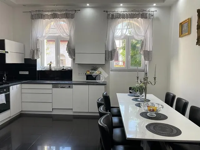 Eladó ház Budapest XIX. kerület, Kispest 145 nm