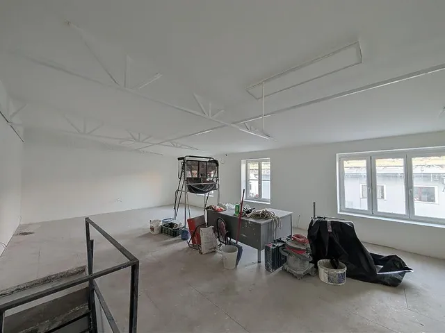 Kiadó kereskedelmi és ipari ingatlan Budapest IV. kerület, Újpest 960 nm