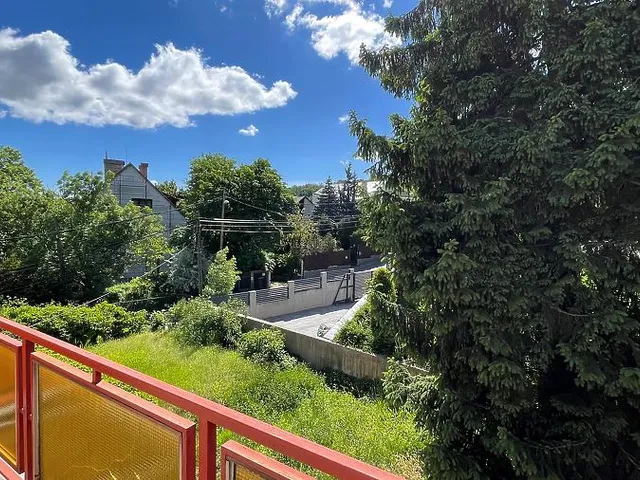 Eladó ház Budapest XII. kerület, Kútvölgy 225 nm