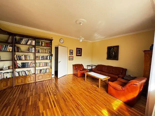 Eladó lakás Budapest III. kerület, Csillaghegy 102 nm