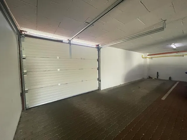 Eladó garázs Budapest IV. kerület, Újpest 12 nm