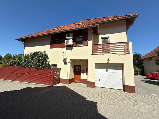 Eladó ház Szentendre 185 nm