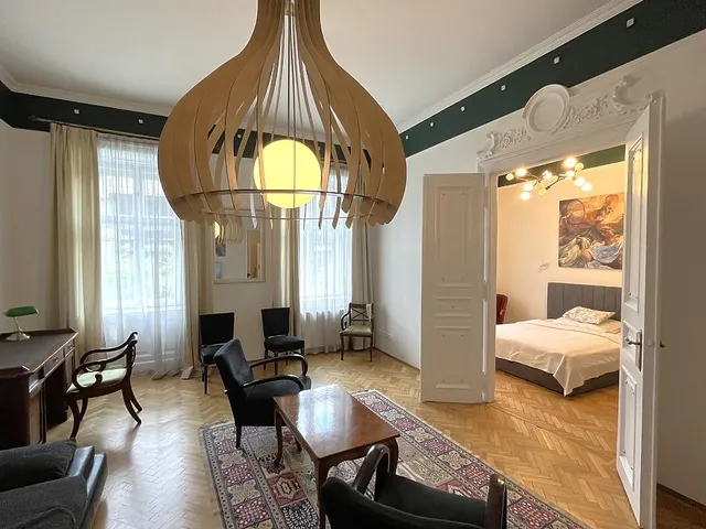 Eladó lakás Budapest VI. kerület 94 nm
