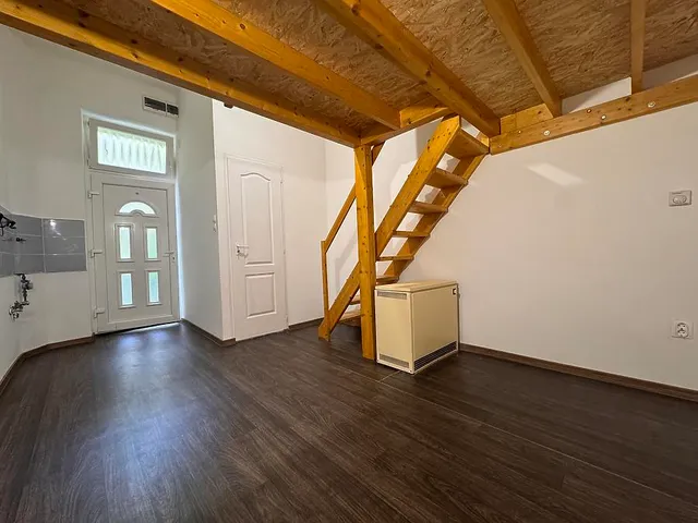 Eladó lakás Budapest XII. kerület, Németvölgy 16 nm