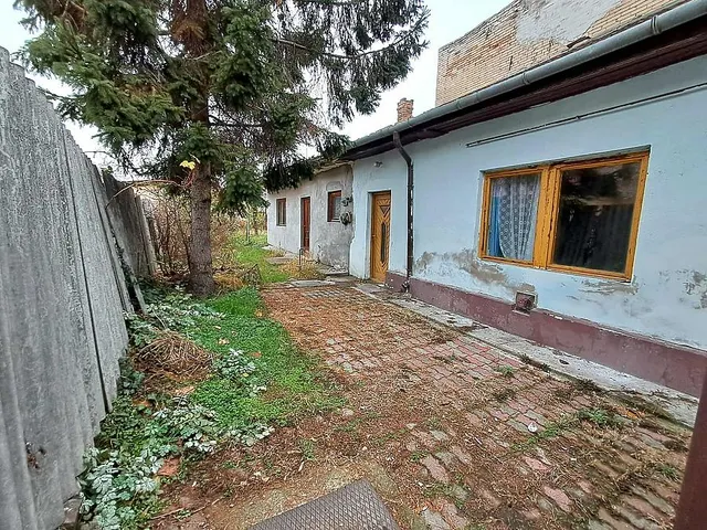 Eladó ház Budapest XV. kerület, Rákospalota 137 nm