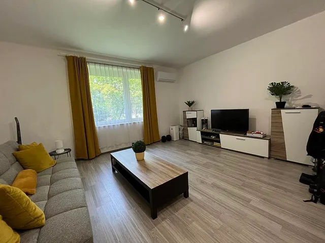 Eladó lakás Budapest XIX. kerület, Wekerletelep 32 nm