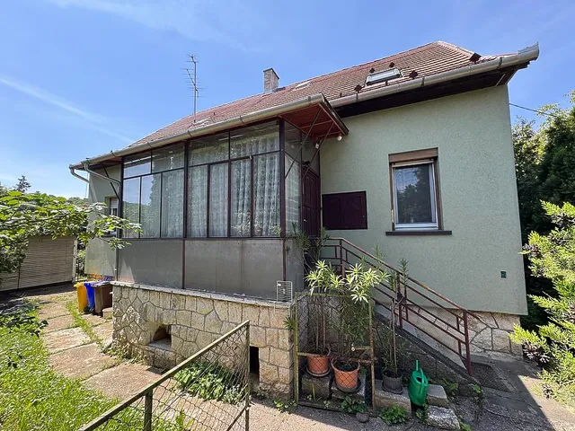 Eladó ház Budakalász 135 nm