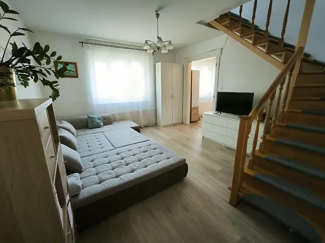 Eladó ház Budapest IV. kerület, Újpest 147 nm
