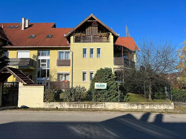 Eladó garázs Pomáz 16 nm