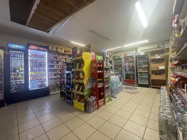 Eladó kereskedelmi és ipari ingatlan Budapest VII. kerület 27 nm