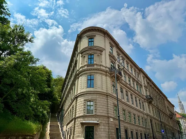 Eladó lakás Budapest I. kerület 35 nm