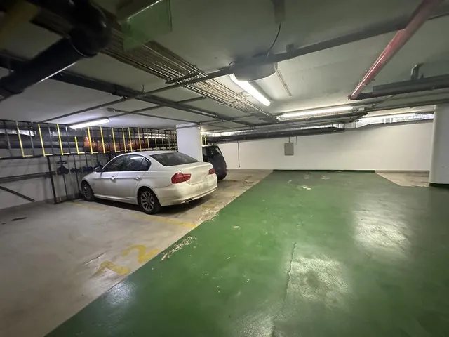 Kiadó garázs Budapest VI. kerület 15 nm