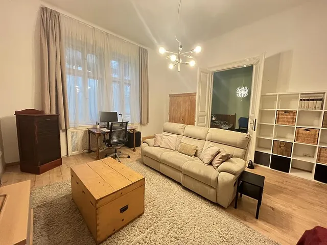 Eladó lakás Budapest VI. kerület 73 nm