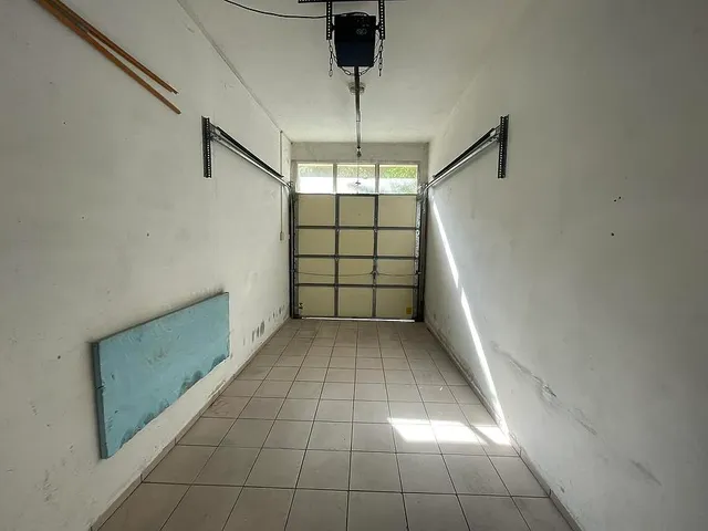 Eladó garázs Budapest IV. kerület, Újpest 14 nm