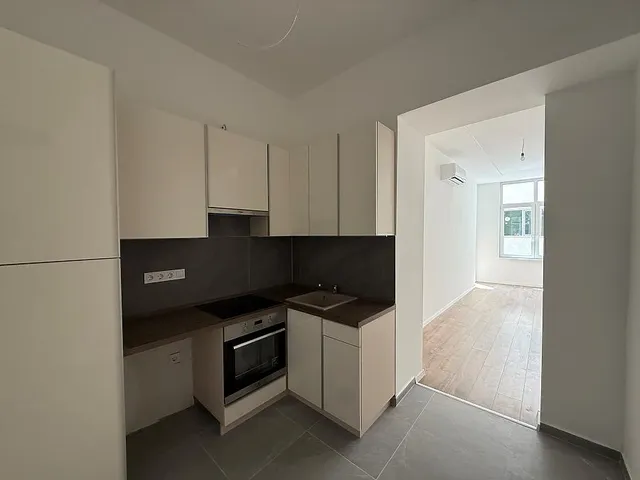 Eladó lakás Budapest II. kerület, Országút 33 nm