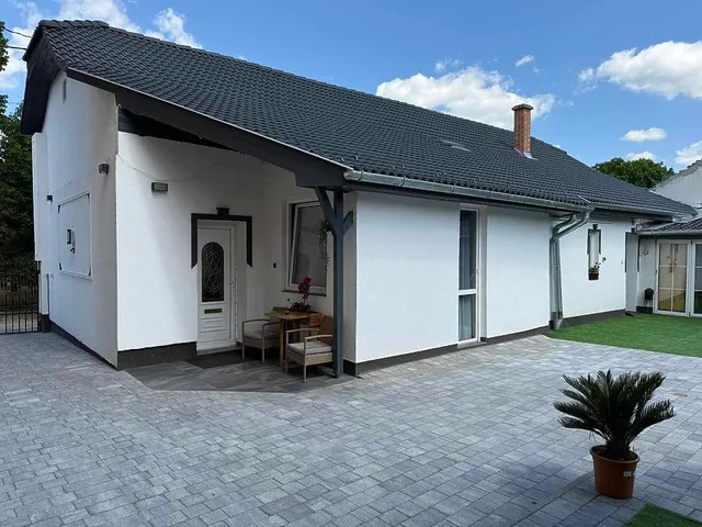 Eladó ház Budapest XV. kerület, Rákospalota 145 nm