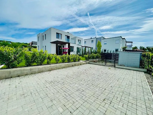 Eladó ház Vác 117 nm