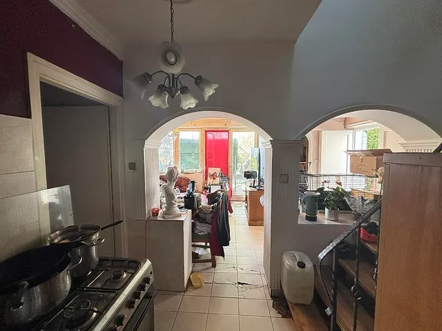 Eladó ház Budapest XVI. kerület, Rákosszentmihály 180 nm
