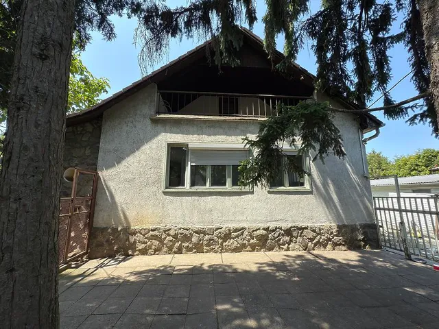 Eladó ház Szentendre 100 nm