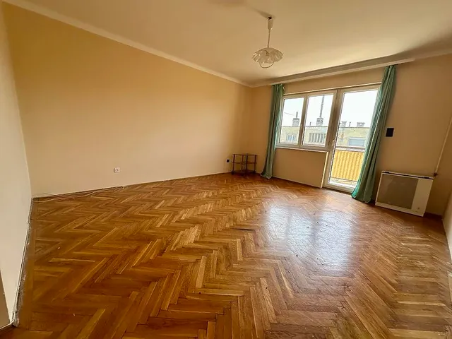 Kiadó lakás Vác, Alsóváros 57 nm