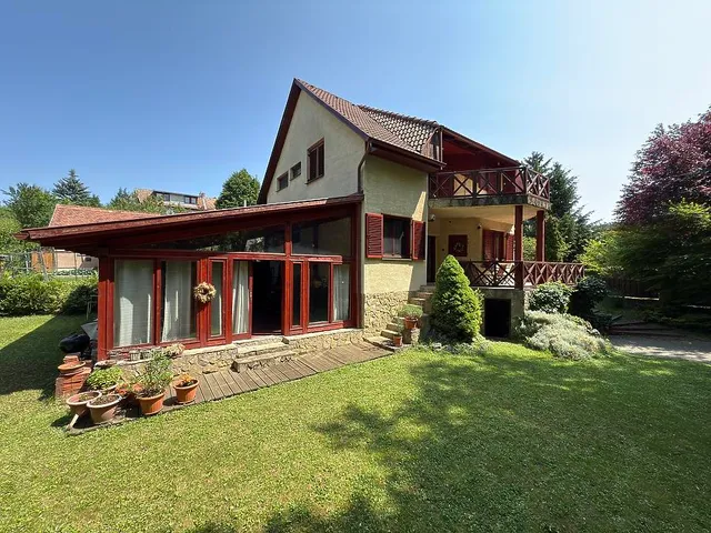 Eladó ház Budakalász 140 nm
