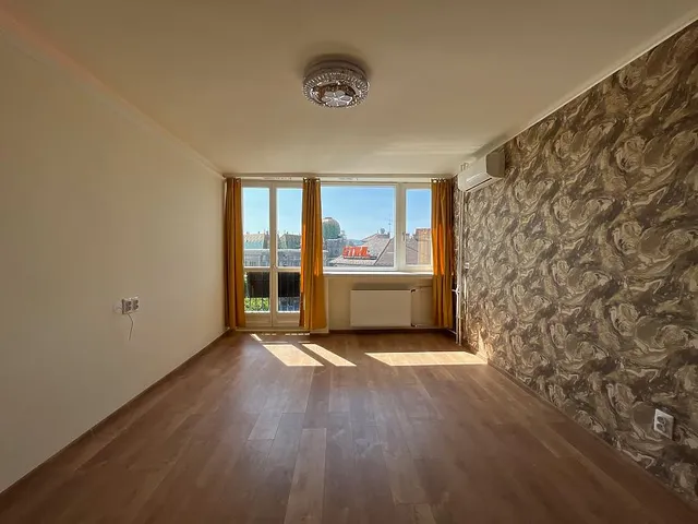 Eladó lakás Budapest VIII. kerület, Corvin negyed 52 nm