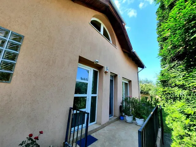 Eladó ház Budapest XV. kerület, Pestújhely 129 nm